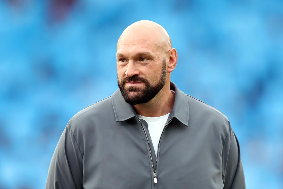 Tyson Fury, Manager of England.