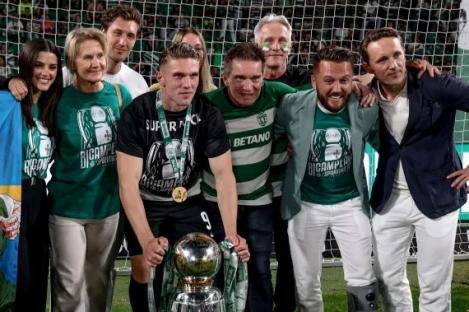 Man Utd and Arsenal target Viktor Gyokeres’ uncle reveals transfer decision after big family dinner