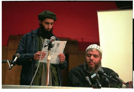 Haroon Rashid Aswat and Sheikh Abu Hamza al Misary at a news conference.