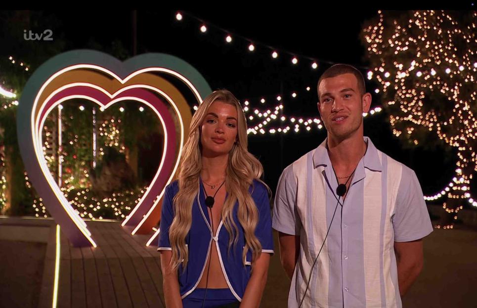 Helena’s parting message to ex Harry after being dumped from Love Island villa proves theory, claim fans