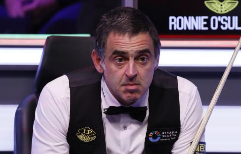 Ronnie O’Sullivan in race against clock to find new CUE for World Snooker Championship after smashing his favourite