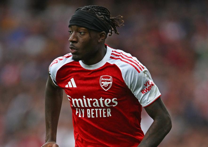 Noni Madueke of Arsenal playing soccer.