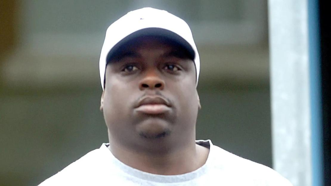 Cake shop owner can remain in Britain despite being wanted for murder in home country 
