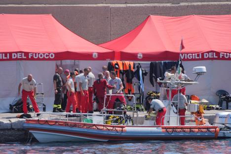 Italian fire service dive team returning to port after a search and recovery operation.