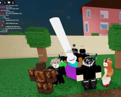 Screenshot of a Roblox game alongside a Google Doc about sexual assault on public transport.