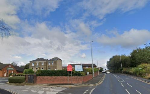 Child ‘approached’ by strange woman who ‘asked for their name’ on walk to school as parents issued warning