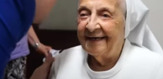 Smiling Brazilian nun, Inah Canabarro Lucas, the world's oldest person.