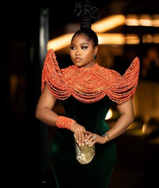 This Coral Beaded Cape on Veekee James Is the Most Extra Thing We’ve Ever Loved
