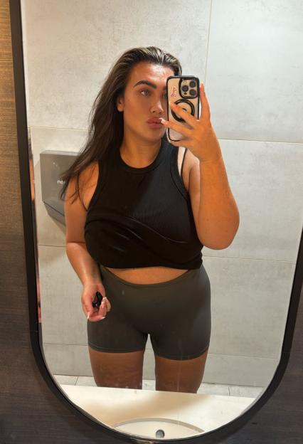 Lauren Goodger's gym selfie.
