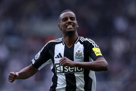 Alexander Isak of Newcastle United celebrating a goal.