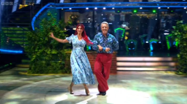 Pregnant Dianne Buswell takes to Strictly floor for first time after hitting back at troll