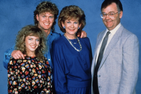 Cast photo of Growing Pains.